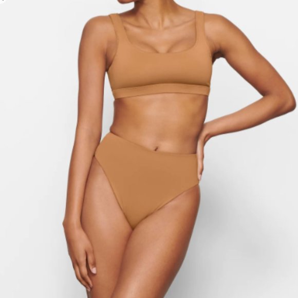 SKIMS (NWT) SWIM MID WAIST BOTTOMS - Picture 3 of 7